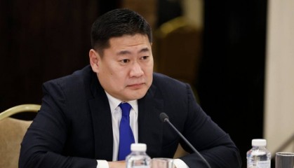 蒙古国“80后”总理遭解职，其子此前被曝生活奢华引发抗议