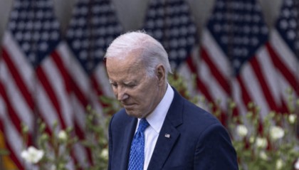 一个都逃不了！商务部宣布重大消息，拜登彻底破防