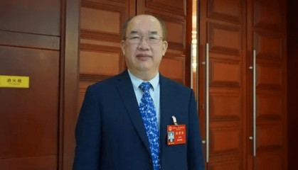 搞权色交易、赌博,退休后收礼,石京山被查