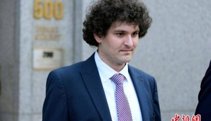 美国加密货币交易平台FTX创始人弗里德被判25年监禁