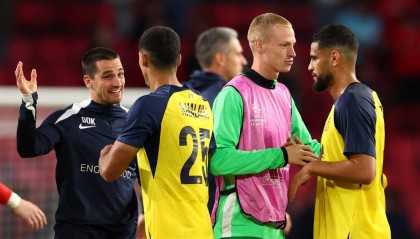 足协评议:李可对王大雷动作不构成犯规,汪海健进球有效判罚正确