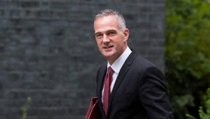 阅兵式刚结束，首个寻求与中国合作的西方大国就到了，一番表态引人关注