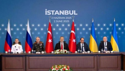 牛弹琴：俄乌谈判草草结束，细看条件都够狠