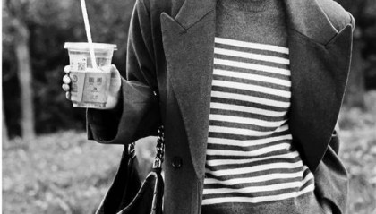 00后女儿拍的羊绒衫爆单 还有客人一口气定制9件