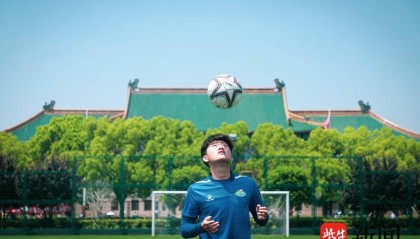 苏超连元港队中，有位无锡企业员工