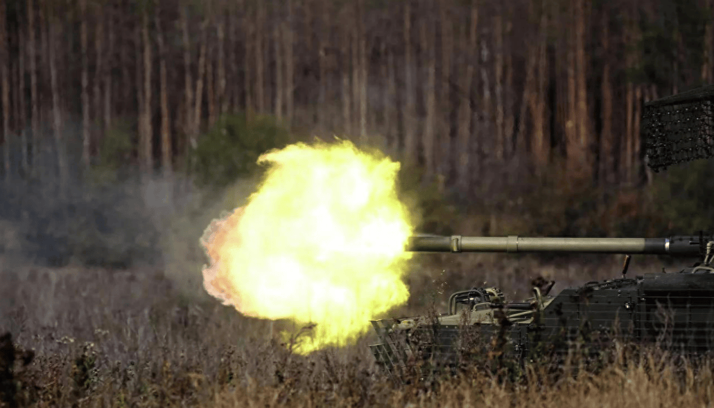 乌克兰“第三首都”防线瓦解，俄罗斯兵分三路全线进攻，乌军已然一溃千里